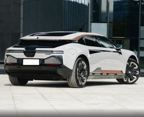 HiPhi Z Electric Luxury Car Intelligent Driving 705KM Jangkauan 0-100km/H Akselerasi 3.8s
