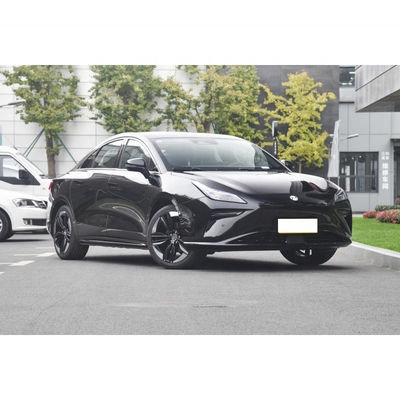 Hycan A06 Chinese Electric Taxi Mobil listrik ukuran menengah dengan jangkauan 550KM-630KM