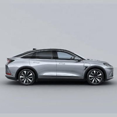ARCFOX αS Chinese Electric Sedan Mengemudi Otonom Dengan Huawei