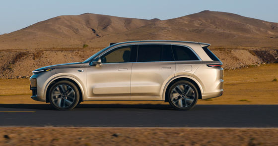 LI XIANG L8 Auto besar SUV PHEV mewah 6 kursi Berada 1315 kilometer