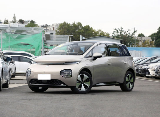 BaoJun Clouds Ev Sebuah hatchback sedan listrik kecil Dengan jangkauan 360KM-460KM