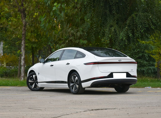 Chang'an A07 Sedan EV Dan Reev Dua Kombinasi Baterai Kehidupan 515km (EV) Dan 1200km (1.5T Engine Reev)