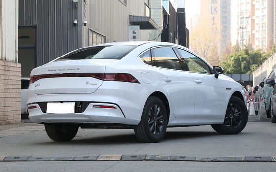 2024 BYD Qin Plus 55km/120km Honor Model China D-MI Plug dalam mobil hibrida