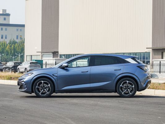 2025 BYD Seal 06GT, dengan jangkauan 505km-605km.
