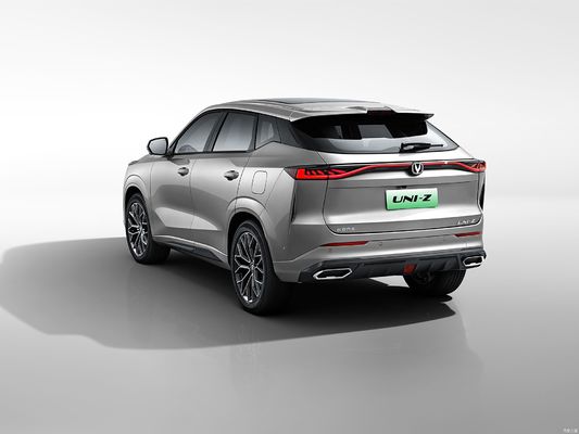 SUV Listrik Ukuran Sedang Pilihan Ideal dengan Pengalaman Penggerak Empat Roda Motor Ganda Rasakan Kekuatan dan Keserbagunaan