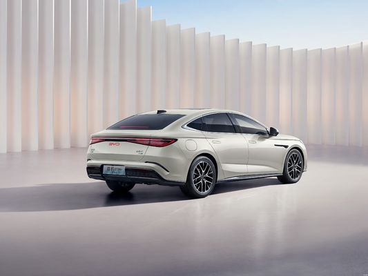 2025 BYD-SEAL 07 DM-i Intelligent Drive Dilengkapi Dengan Teknologi BYD Dmi Generasi Ke-5. Memiliki Jangkauan gabungan Lebih dari 2000KM. Nilai Terbaik Untuk Uang