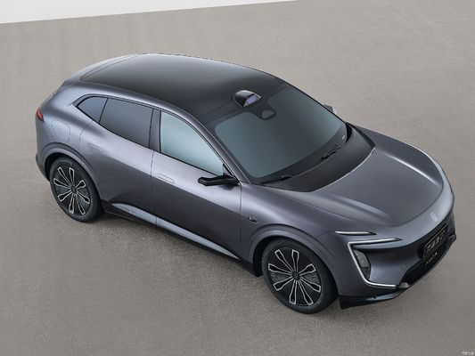 Changan Avatr 07 adalah merek high-end baru yang dibuat bersama oleh CATL, Huawei, dan Chang'an Automobile.membuat itu pengemudi cerdas yang paling hemat biaya.