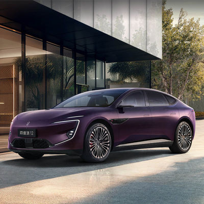 Sedan Listrik BYD dengan Pengisian Cepat 0-60 Mph dalam 4 Detik dan Waktu Pengisian 8 Jam untuk Kenyamanan 5 Penumpang