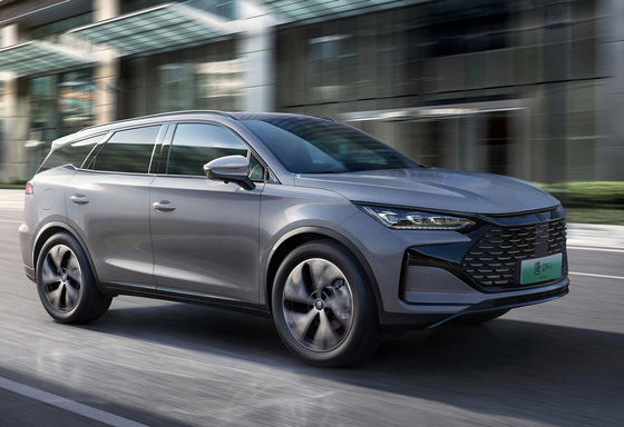 SUV listrik Cina BYD TANG DMI 5,5 L/100km Konsumsi bahan bakar listrik dan 150km
